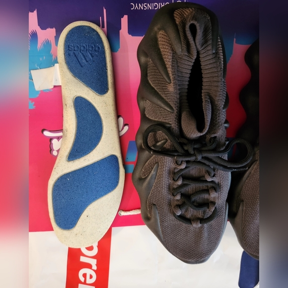 Yeezy 450 cinder size 11 - Picture 8 of 8